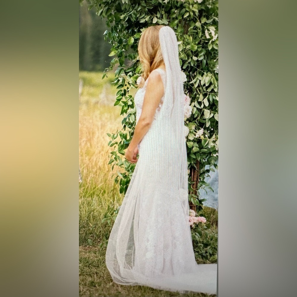 Estee Couture Ivory Soft Tulle Cathedral Veil 120 Inches